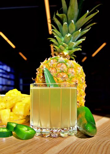 Saco Seltzer - Spicy Pineapple Vert